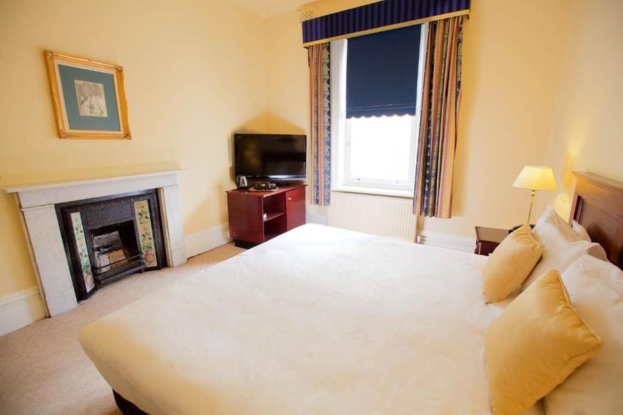 Blue Mountains Highlights - 3 Days accommodation